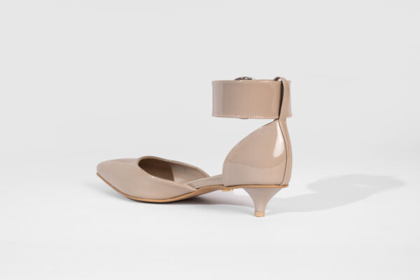 Buckled Kitty Pump Taupe - Image 7